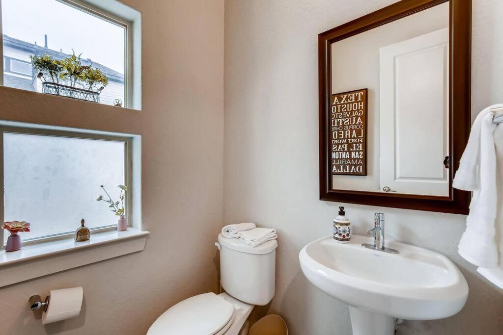 Fam Friendly 5 Bed Home Blocks To Pearl/Riverwalk! San Antonio Bagian luar foto